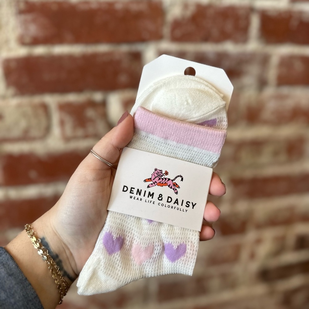 Women's Cream Ankle Socks with Pink & Lavender Hearts